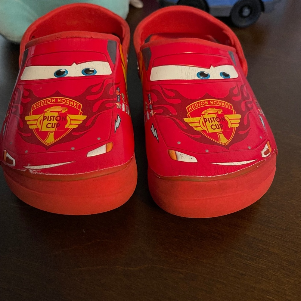 Kids crocs